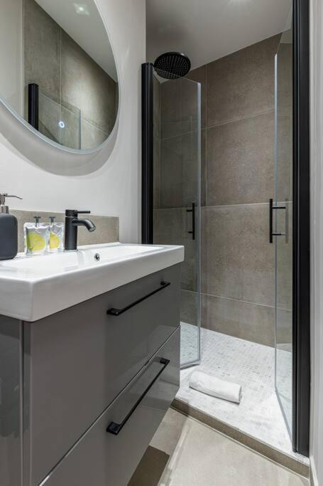 La Croix - Old Town Modern Apartment - 2 Bedrooms 尼斯 外观 照片